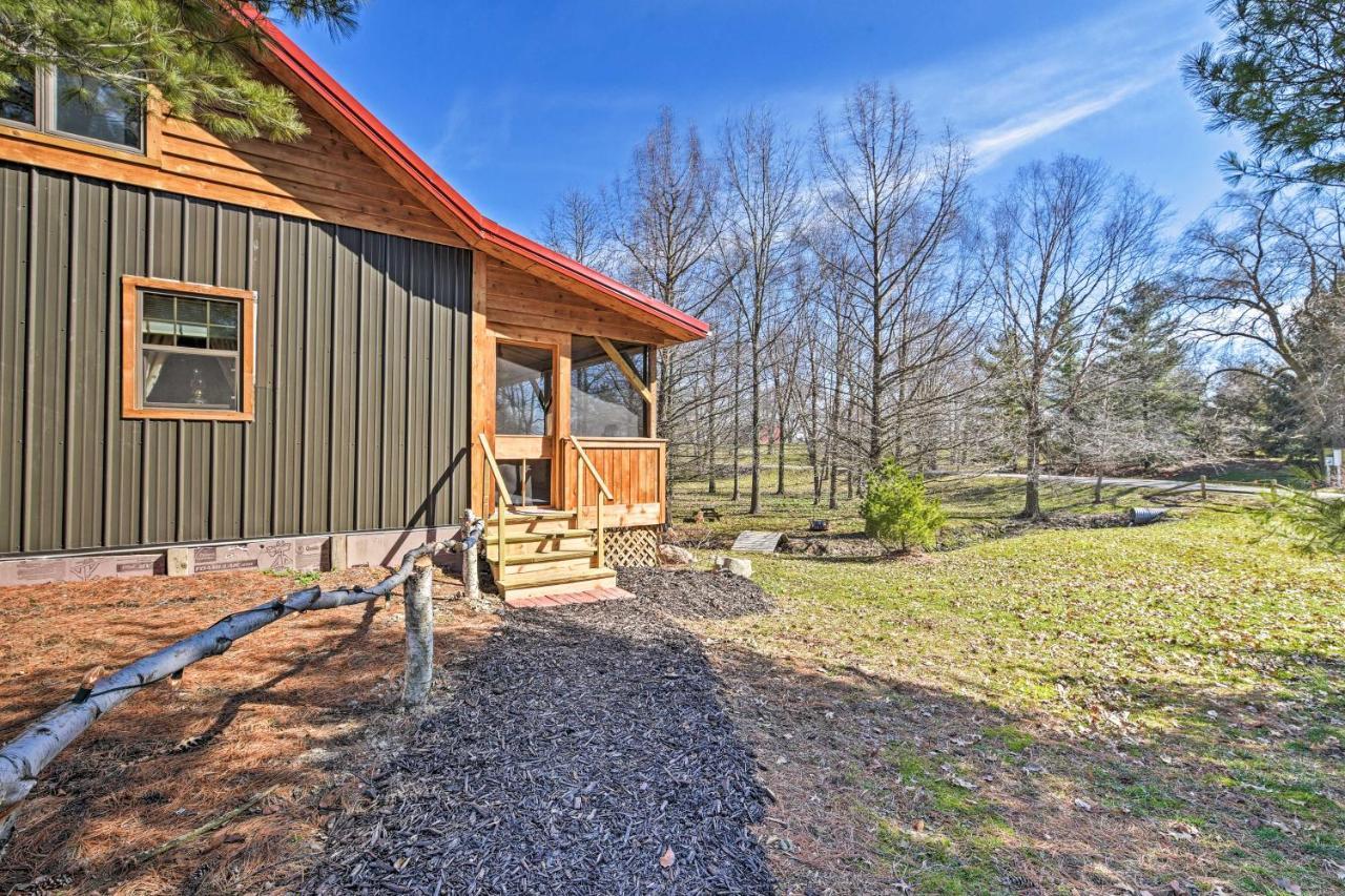 Honey House Cabin - A Quiet Countryside Retreat! Nappanee Exterior foto