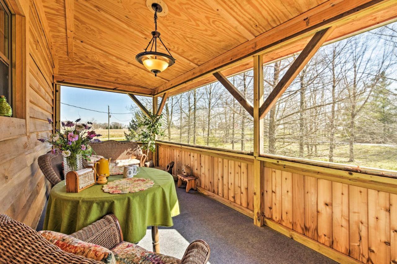 Honey House Cabin - A Quiet Countryside Retreat! Nappanee Exterior foto