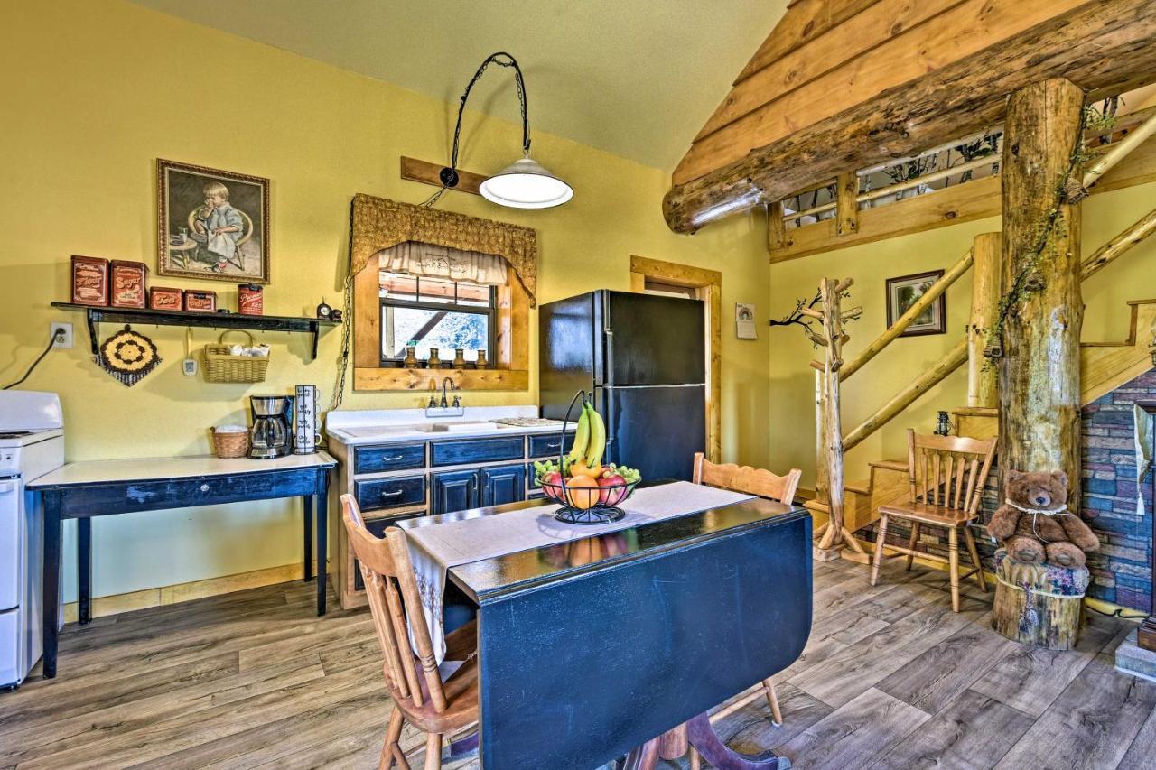 Honey House Cabin - A Quiet Countryside Retreat! Nappanee Exterior foto
