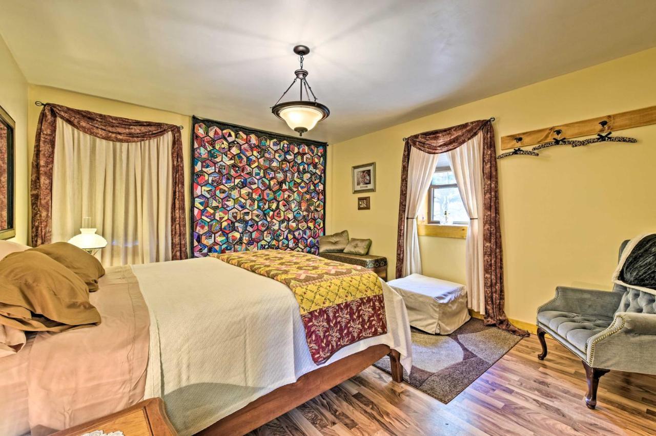 Honey House Cabin - A Quiet Countryside Retreat! Nappanee Exterior foto